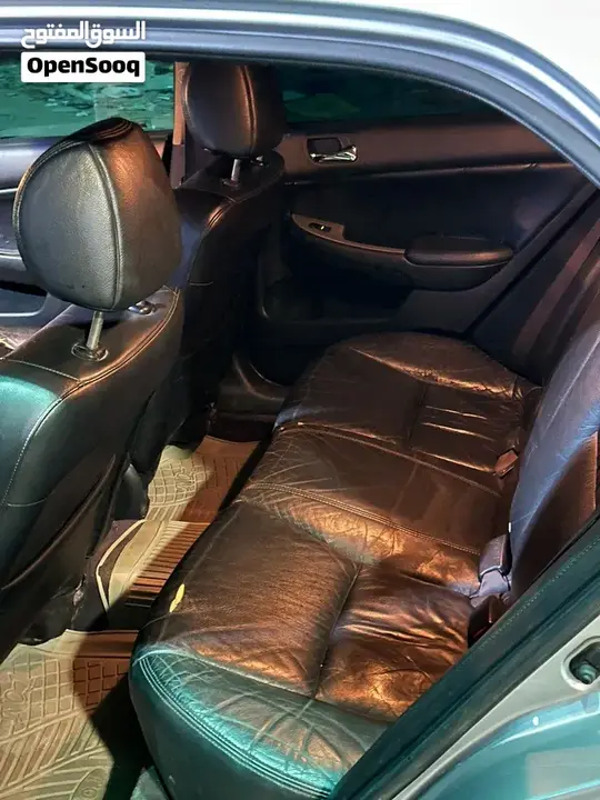 Honda Accord 2004 photo 2