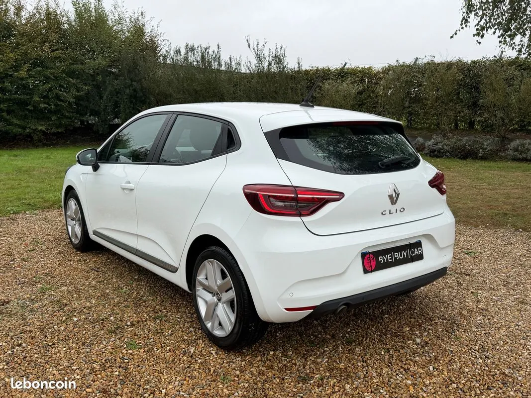 Renault Clio 2021 photo 3