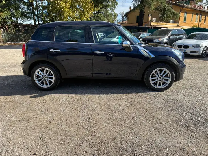 Mini Countryman 2016 photo 2