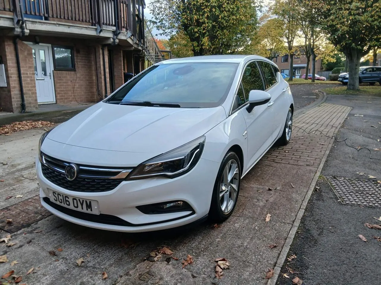 Vauxhall Astra 2016 photo 2