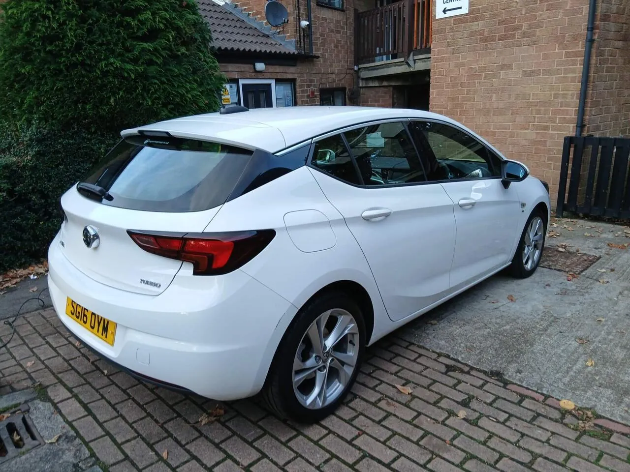 Vauxhall Astra 2016 photo 4