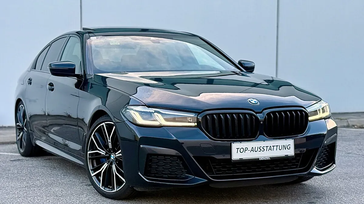 BMW 5 Series 2020 photo 2