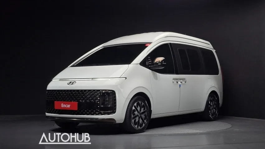 Hyundai Staria