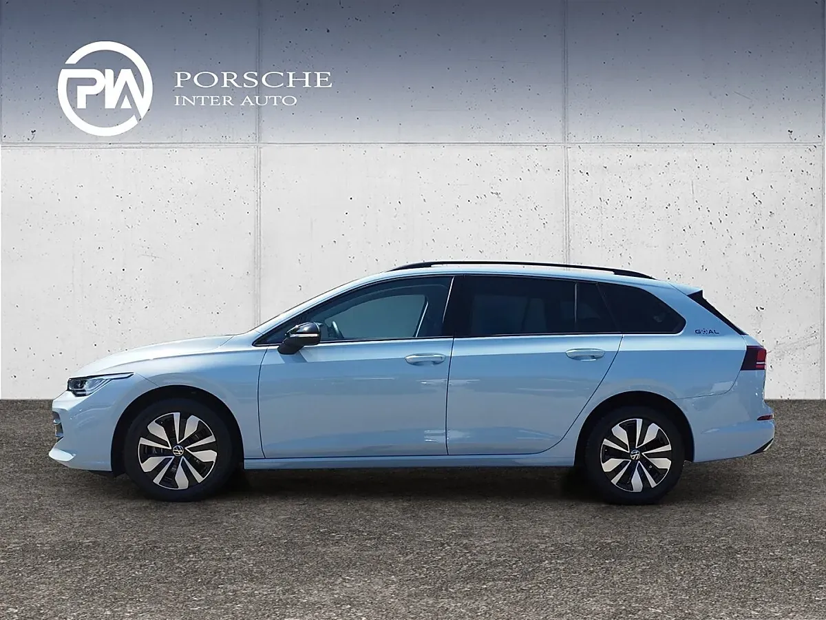 Volkswagen Golf 2025 photo 3