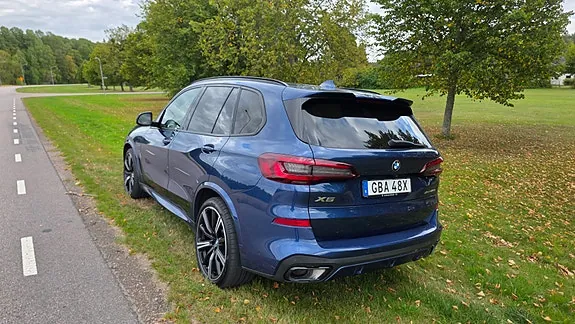BMW X5 2021 photo 2
