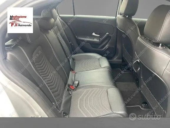 Mercedes-Benz A180D 2022 photo 5