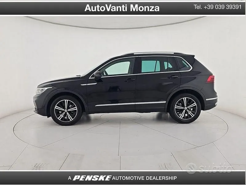 Volkswagen Tiguan 2023 photo 2