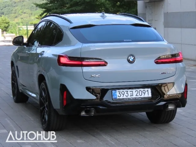 BMW X4 photo 4