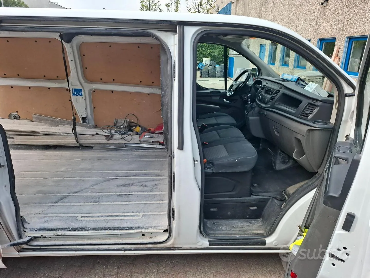 Ford Transit Custom 2018 photo 3