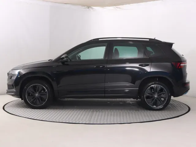 Skoda Karoq 2026 photo 2