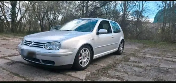 Volkswagen Golf 4