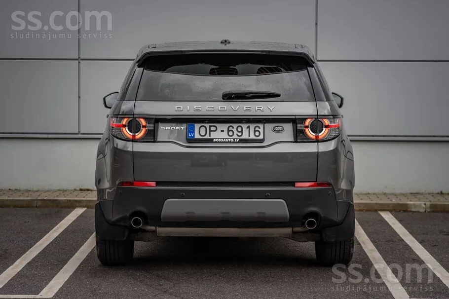 Land Rover Discovery Sport 2016 photo 5