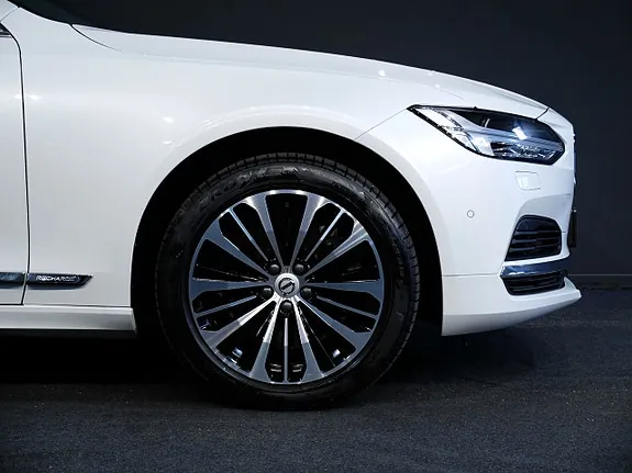 Volvo V90 2023 photo 4