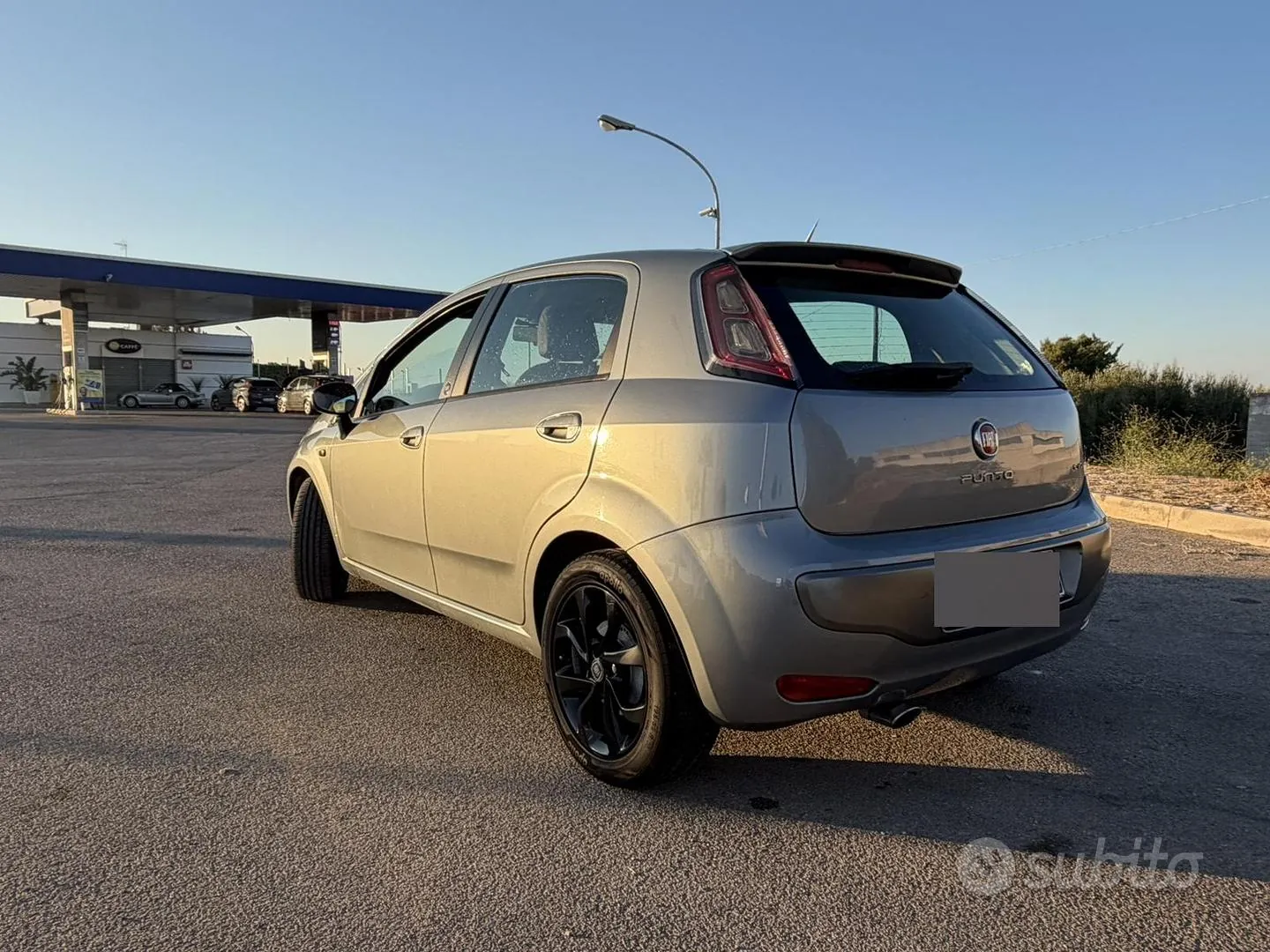 Fiat Punto Evo 2010 photo 2