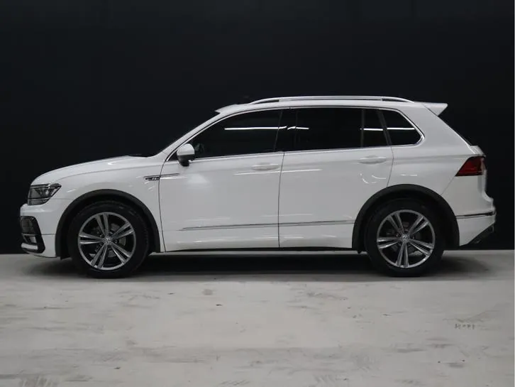 Volkswagen Tiguan 2017 photo 2