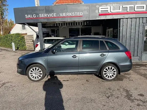 Skoda Fabia 2015 photo 2