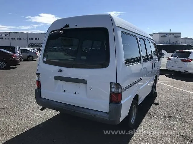Mazda Bongo Van 2013 photo 4