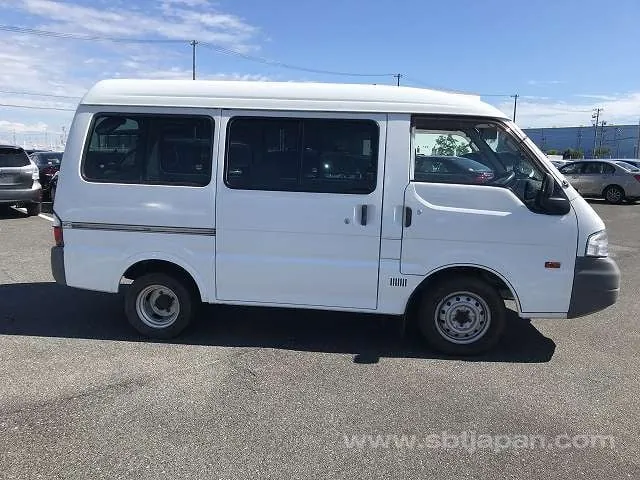 Mazda Bongo Van 2013 photo 5