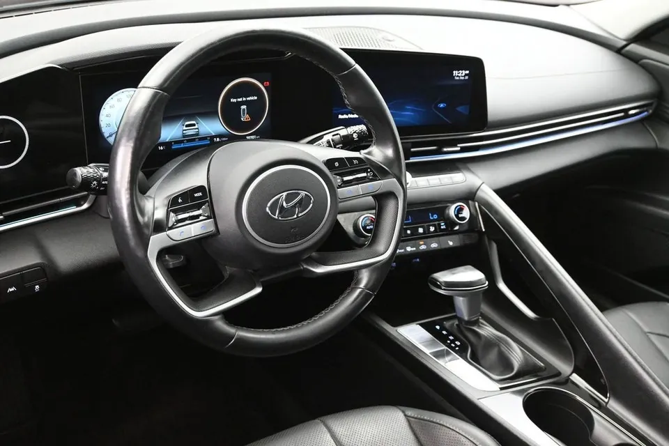 Hyundai Elantra 2022 photo 5