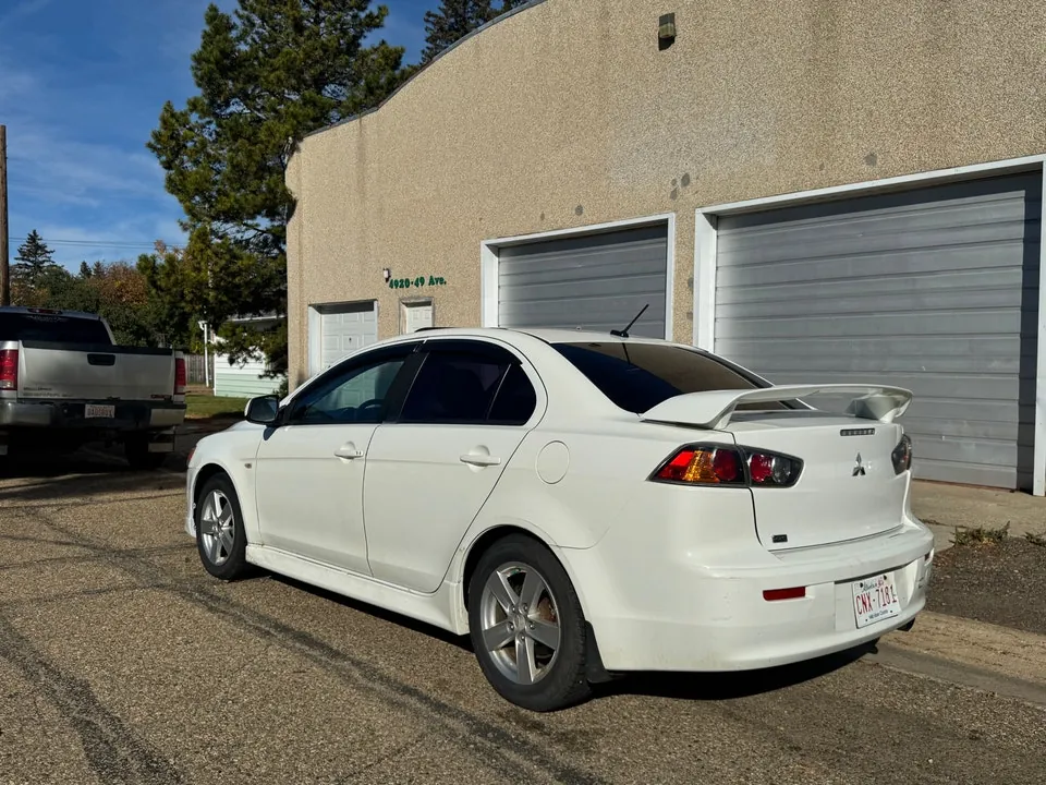 Mitsubishi Lancer 2013 photo 4