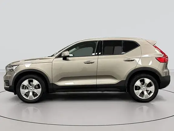 Volvo Xc40 2021 photo 2