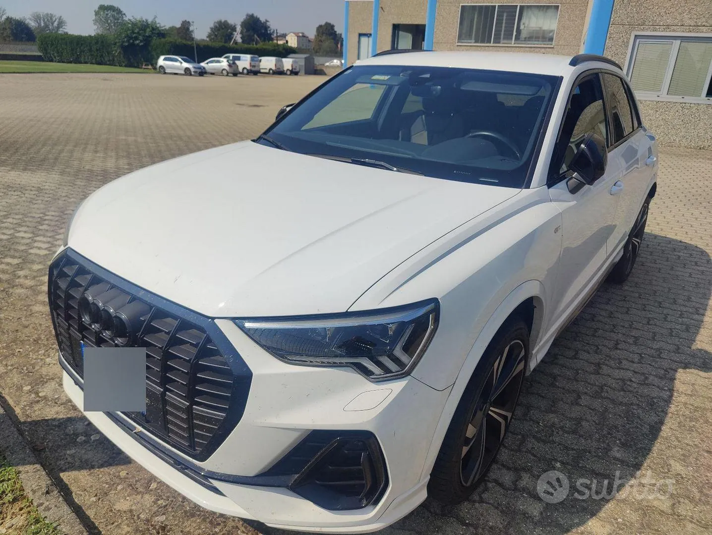 Audi Q3 2024 photo 3