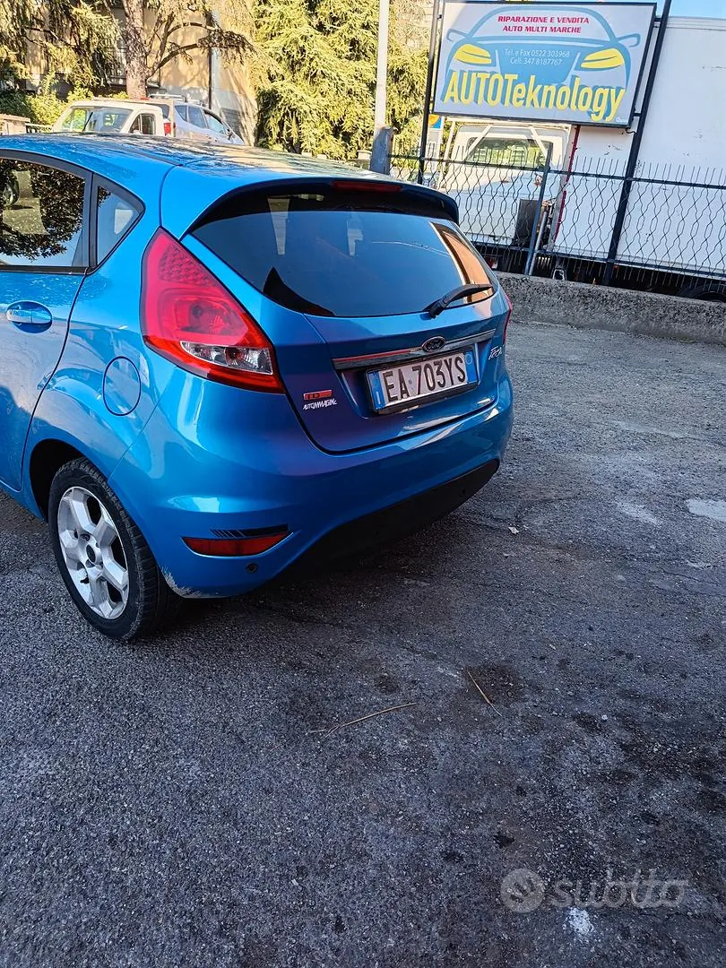 Ford Fiesta 2010 photo 5