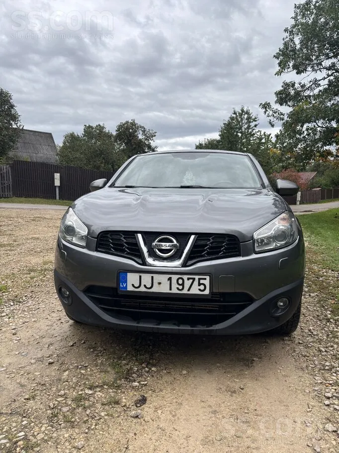 Nissan Qashqai 2013 photo 4