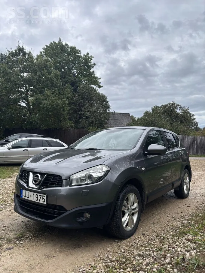 Nissan Qashqai 2013 photo 3