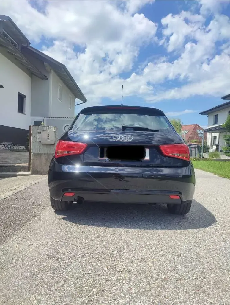 Audi A1 2012 photo 2