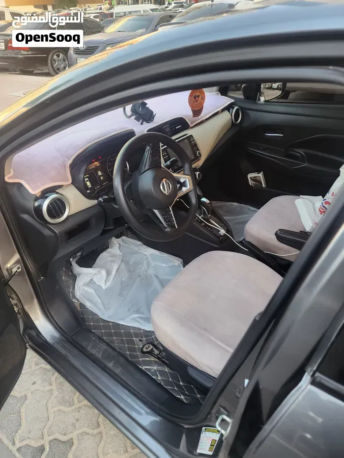 Nissan Versa 2020 photo 2