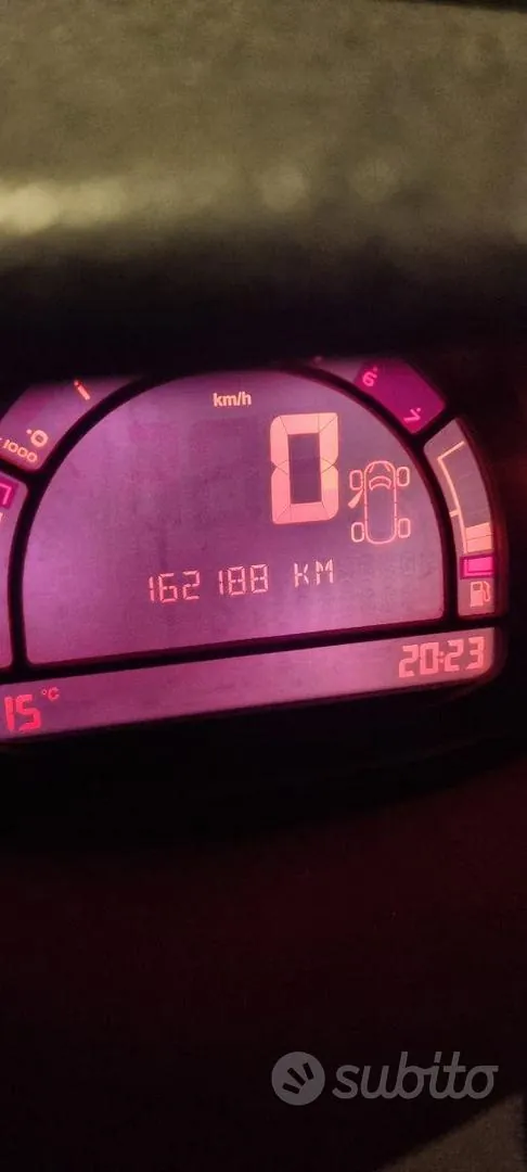 Renault Modus 2006 photo 2