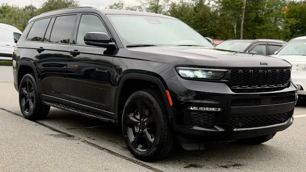 Jeep Grand Cherokee 2024 photo 3