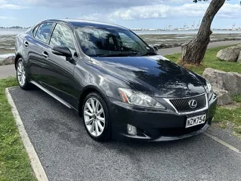 Lexus Is 250 2010 photo 2