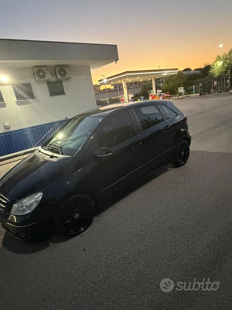 Mercedes-Benz B-Class