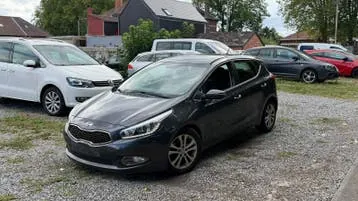Kia Ceed 2012 photo 3