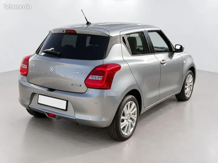 Suzuki Swift 2021 photo 2