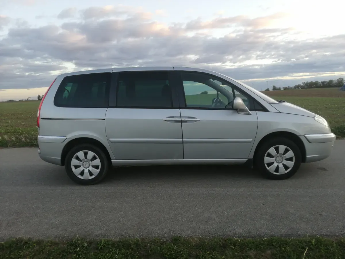 Citroen C8 2011 photo 3