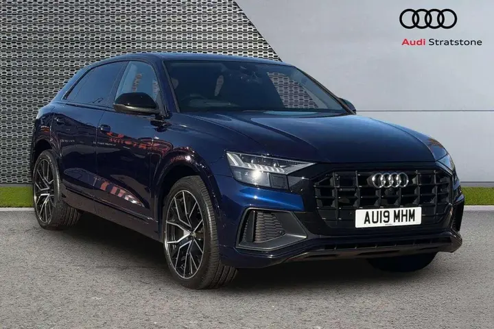 Audi Q8