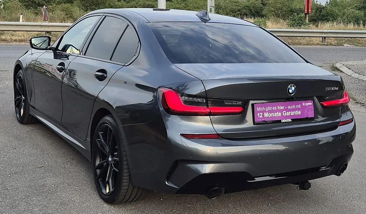 BMW 3 Series 2021 photo 2