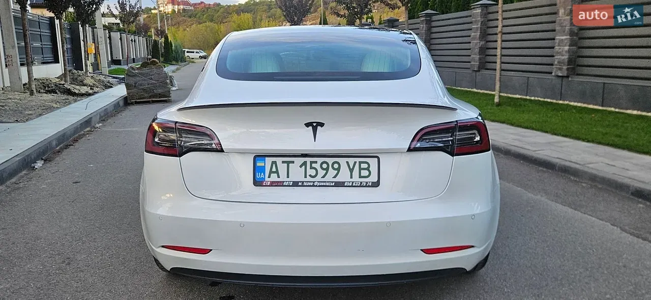 Tesla Model 3 2019 photo 5