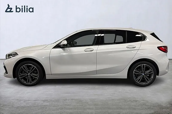 BMW 118I 2023 photo 3