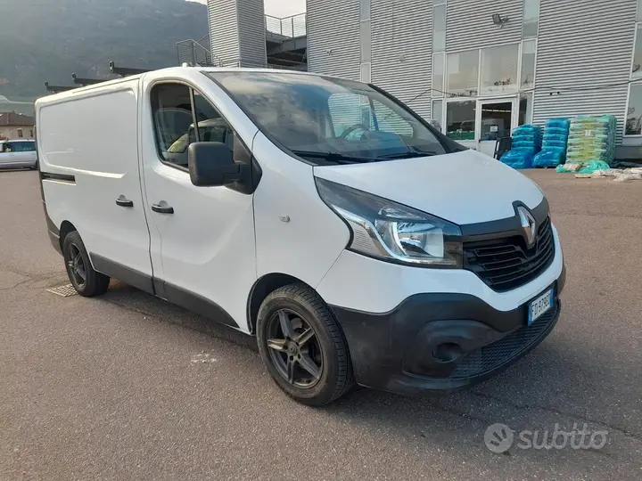 Renault Trafic 2016 photo 3