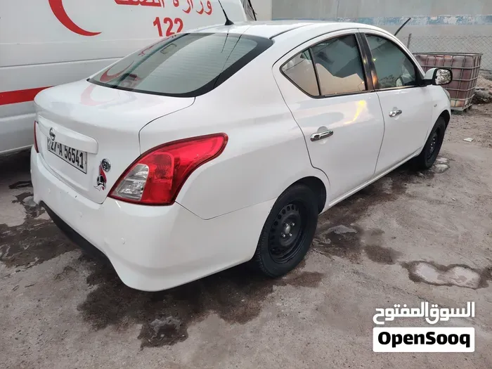 Nissan Sunny