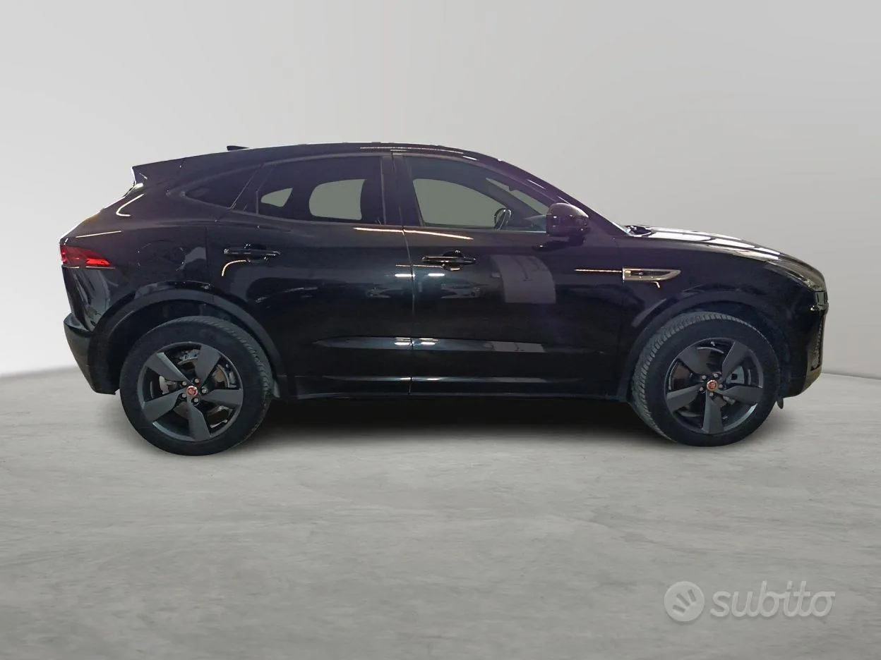 Jaguar E-Pace 2019 photo 5