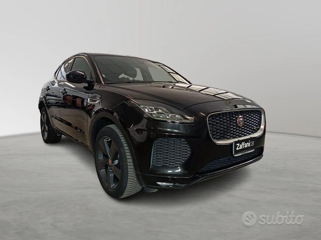 Jaguar E-Pace 2019 photo 4