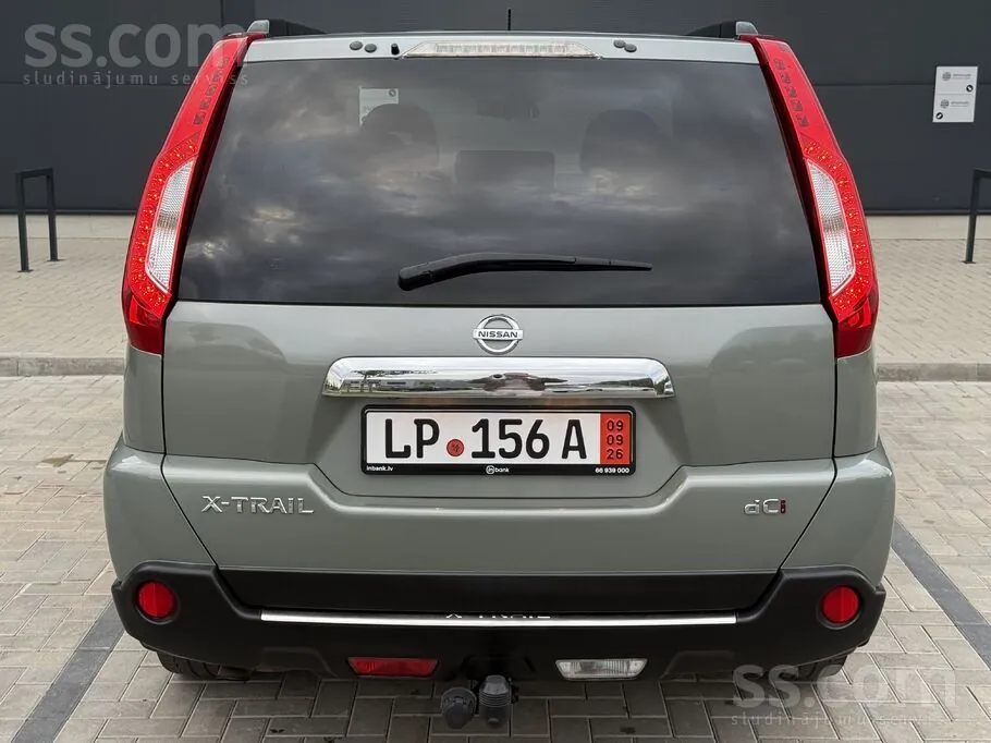 Nissan X-Trail 2012 photo 4