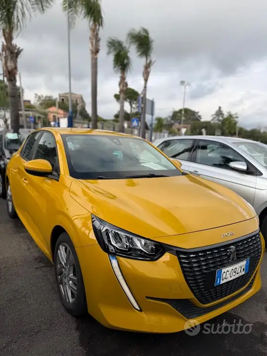 Peugeot 208 2020 photo 2