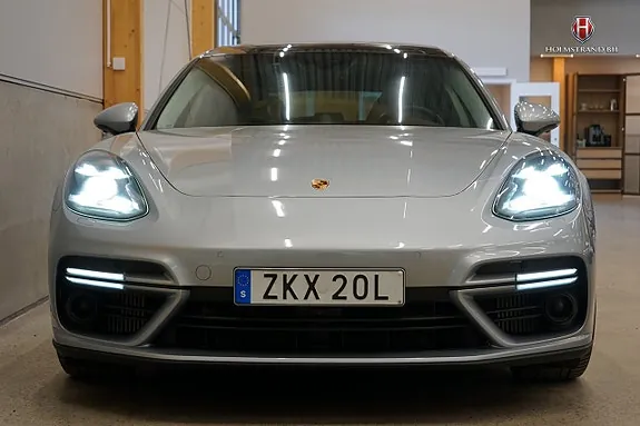 Porsche Panamera Turbo 2019 photo 4