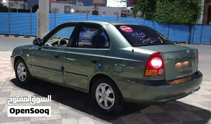 Hyundai Verna 2004 photo 4